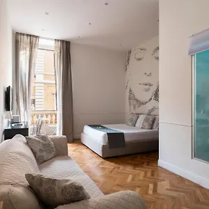 ** Hotel Vanity Navona Italia